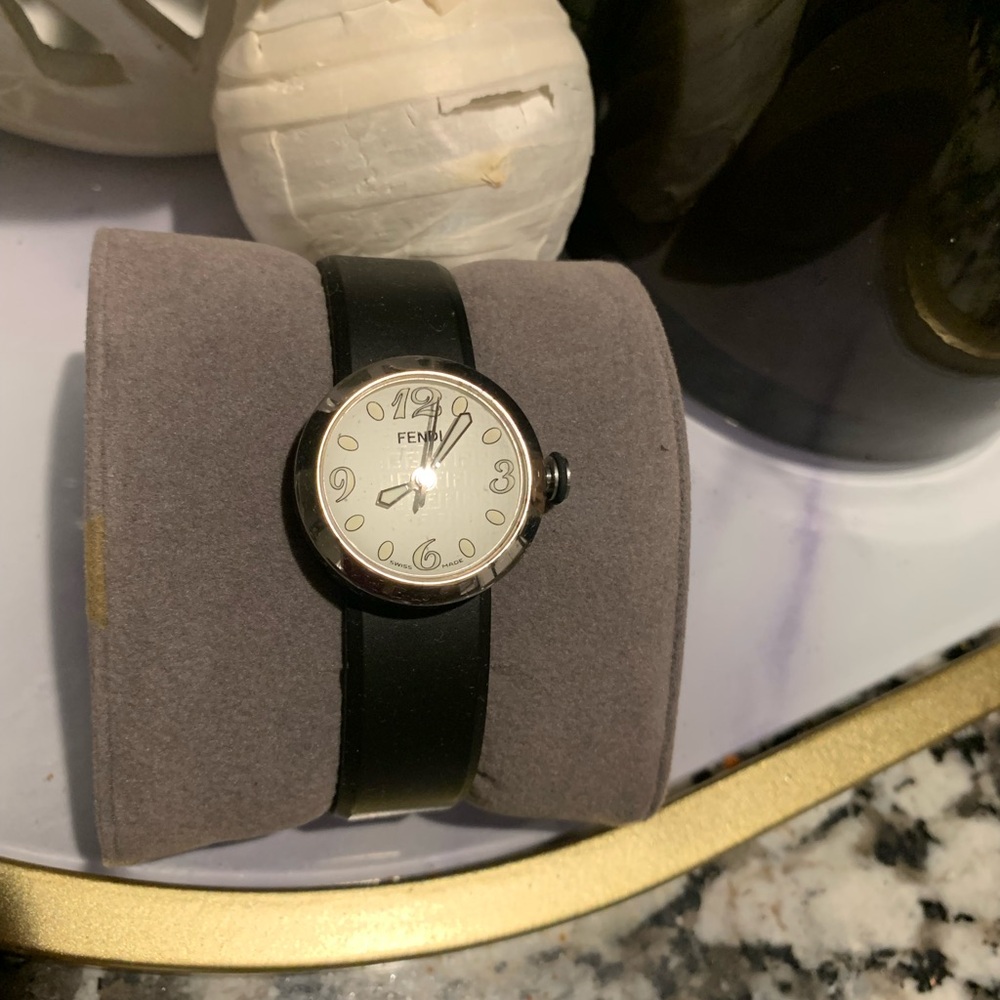 Vintage Fendi Black Leather Strap Watch